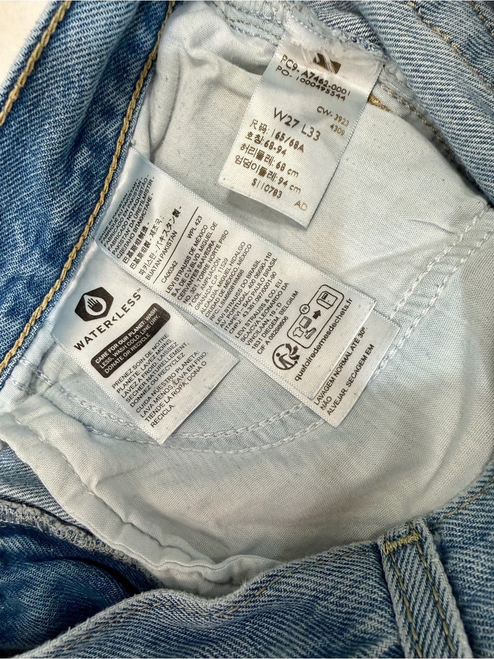 Levi's '94 Baggy Wide Leg High Waist Jeans in "Charlie Boy" Light Wash 90s Sz 27 - Picture 10 of 12